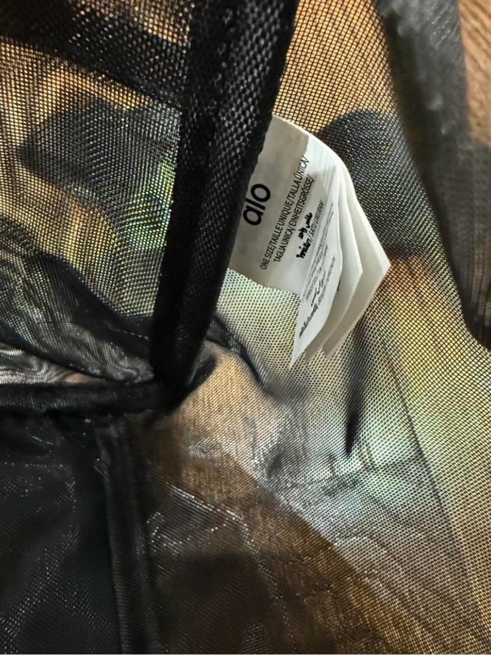 Alo Sheer Duffle Bag / gym bag NWT - Picture 6 of 8